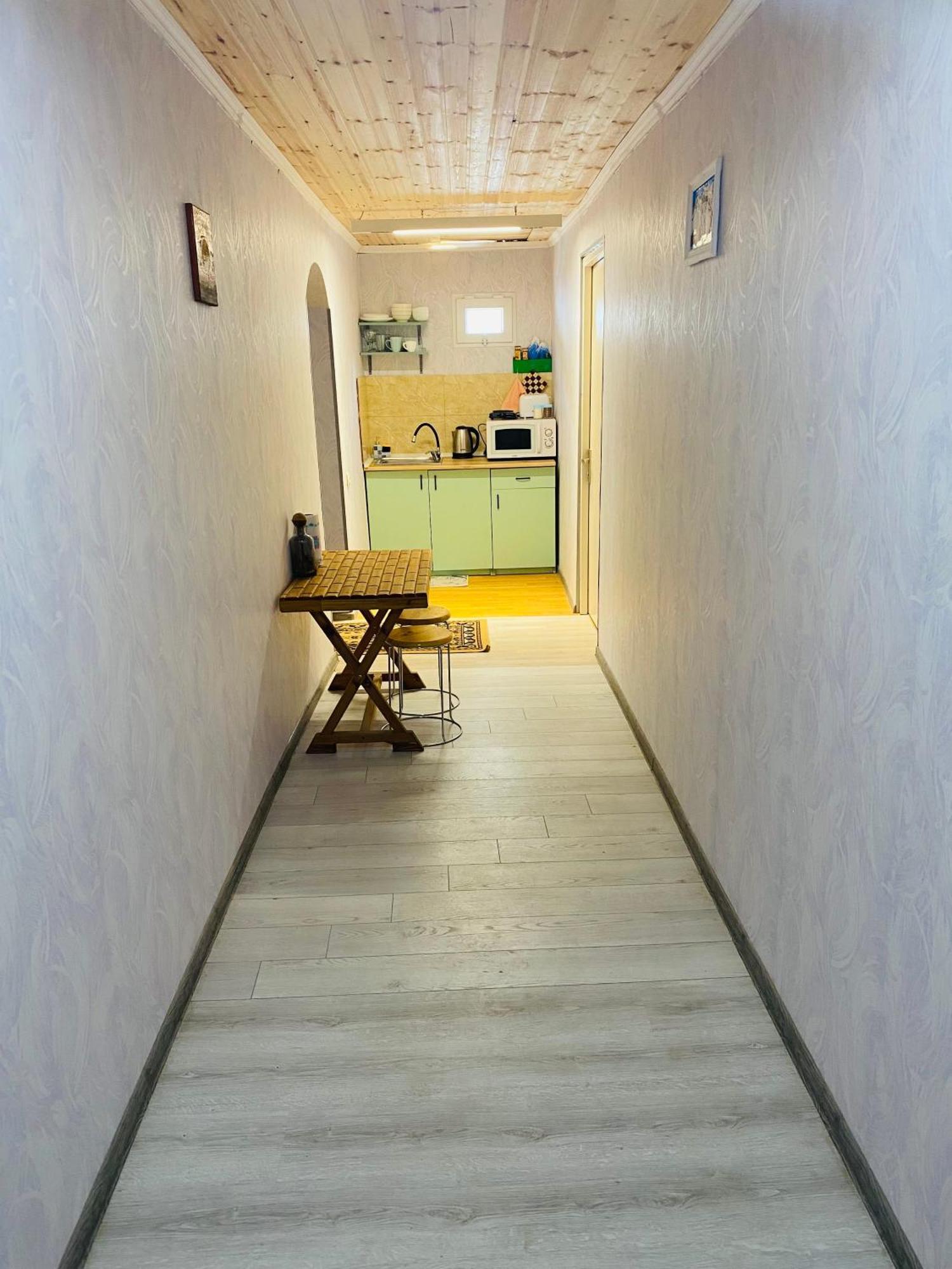 Guesthouse Nene เมสเตีย ภายนอก รูปภาพ