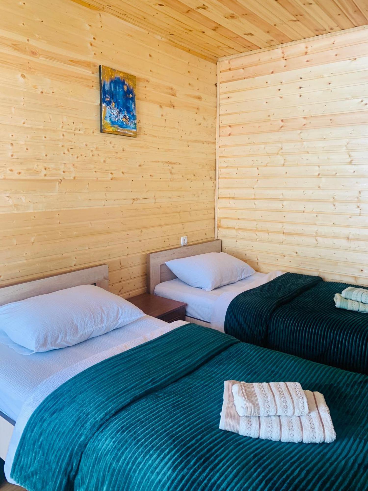 Guesthouse Nene เมสเตีย ภายนอก รูปภาพ