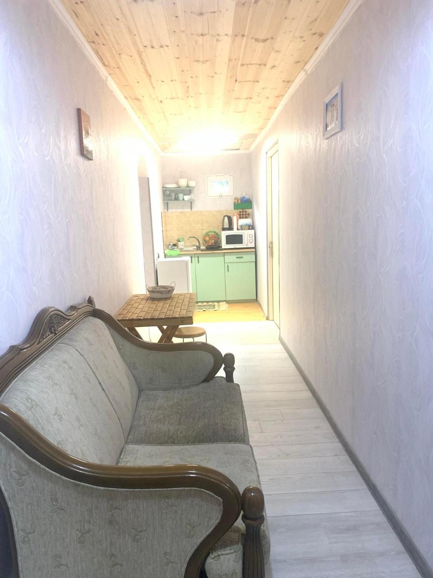 Guesthouse Nene เมสเตีย ภายนอก รูปภาพ